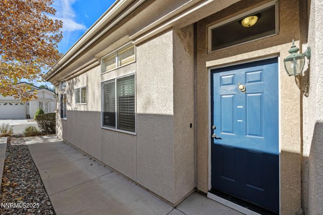412 Sierra Leaf Circle, Reno, NV 89511