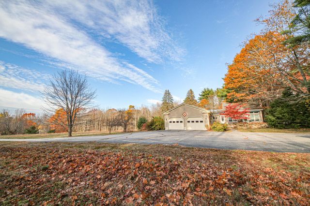 13 Federal Corner Road, Tuftonboro, NH 03816