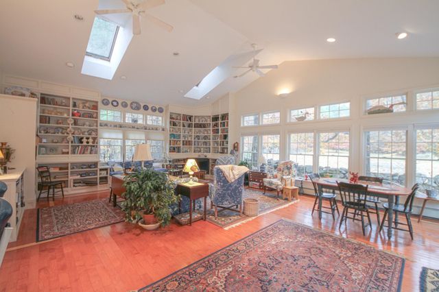 13 Federal Corner Road, Tuftonboro, NH 03816