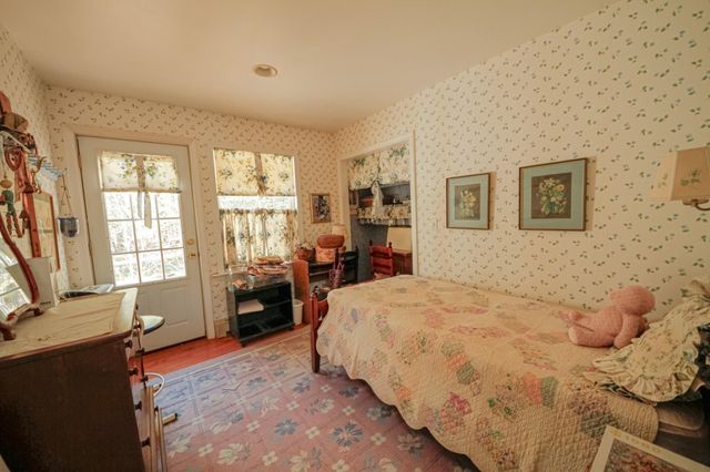 13 Federal Corner Road, Tuftonboro, NH 03816