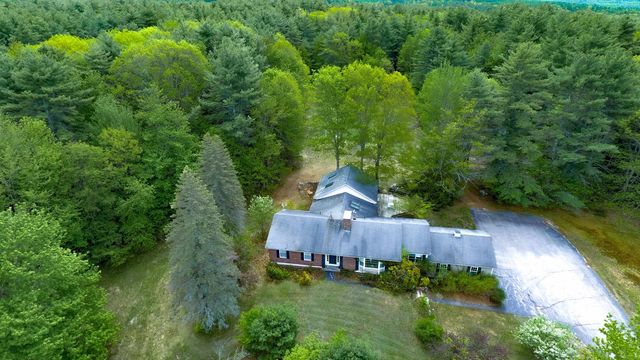 13 Federal Corner Road, Tuftonboro, NH 03816