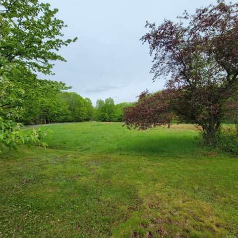 13 Federal Corner Road, Tuftonboro, NH 03816