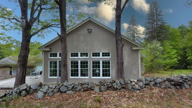 13 Federal Corner Road, Tuftonboro, NH 03816