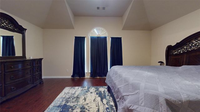 14851 Tuttle Point Drive, Houston, TX 77082
