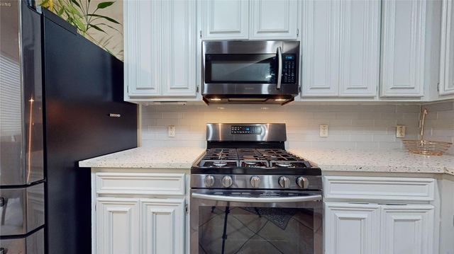 14851 Tuttle Point Drive, Houston, TX 77082