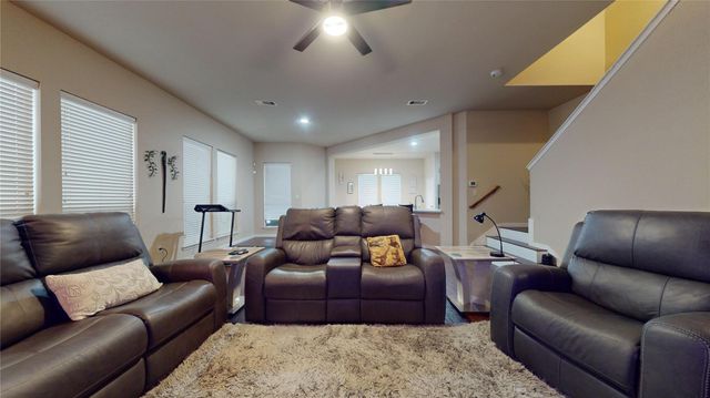 14851 Tuttle Point Drive, Houston, TX 77082