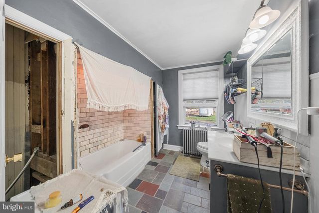 671 LEOPARD RD, Berwyn, PA 19312