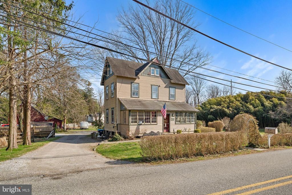 671 LEOPARD RD, Berwyn, PA 19312