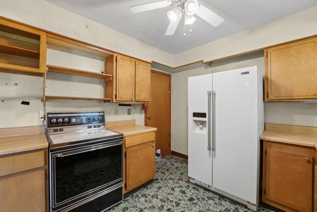 3723 Capistrano Way, Grove City, OH 43123