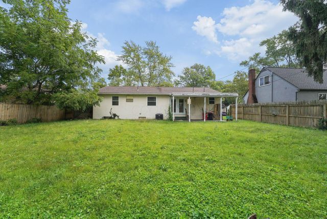 3723 Capistrano Way, Grove City, OH 43123
