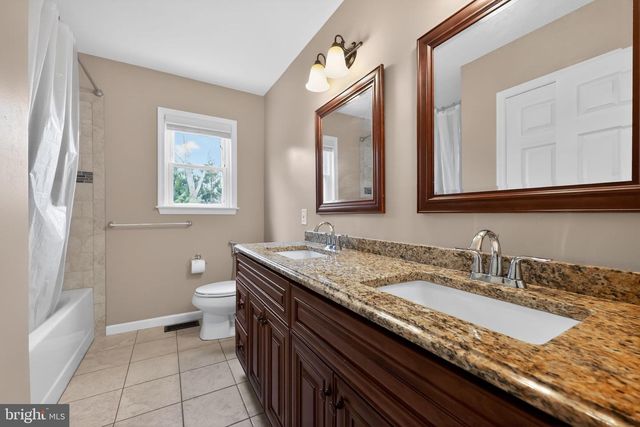 1200 CARDINAL LN, Cherry Hill, NJ 08003