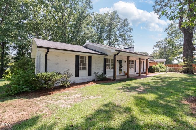 100 E Merlin Drive, Knightdale, NC 27545