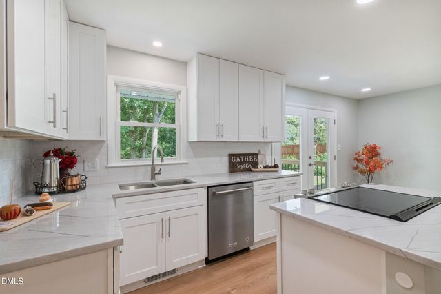 100 E Merlin Drive, Knightdale, NC 27545