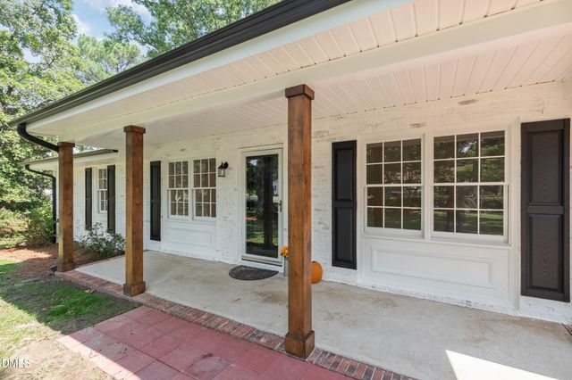 100 E Merlin Drive, Knightdale, NC 27545