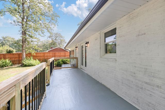 100 E Merlin Drive, Knightdale, NC 27545