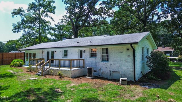 100 E Merlin Drive, Knightdale, NC 27545