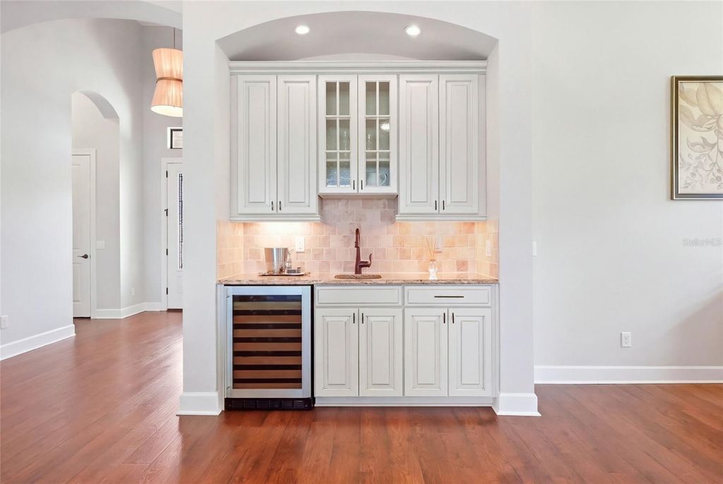 Image 14 of property listing at 13309 MALACHITE DRIVE, Bradenton, FL 34211