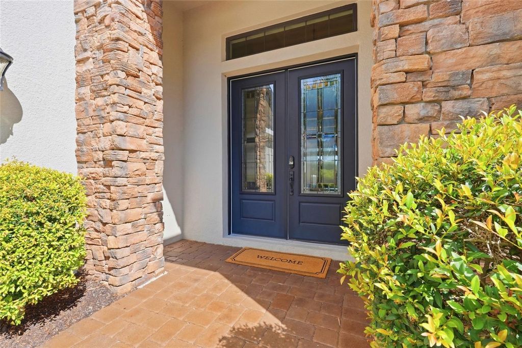 Image 3 of property listing at 13309 MALACHITE DRIVE, Bradenton, FL 34211