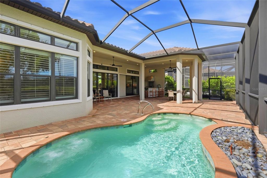 Image 41 of property listing at 13309 MALACHITE DRIVE, Bradenton, FL 34211