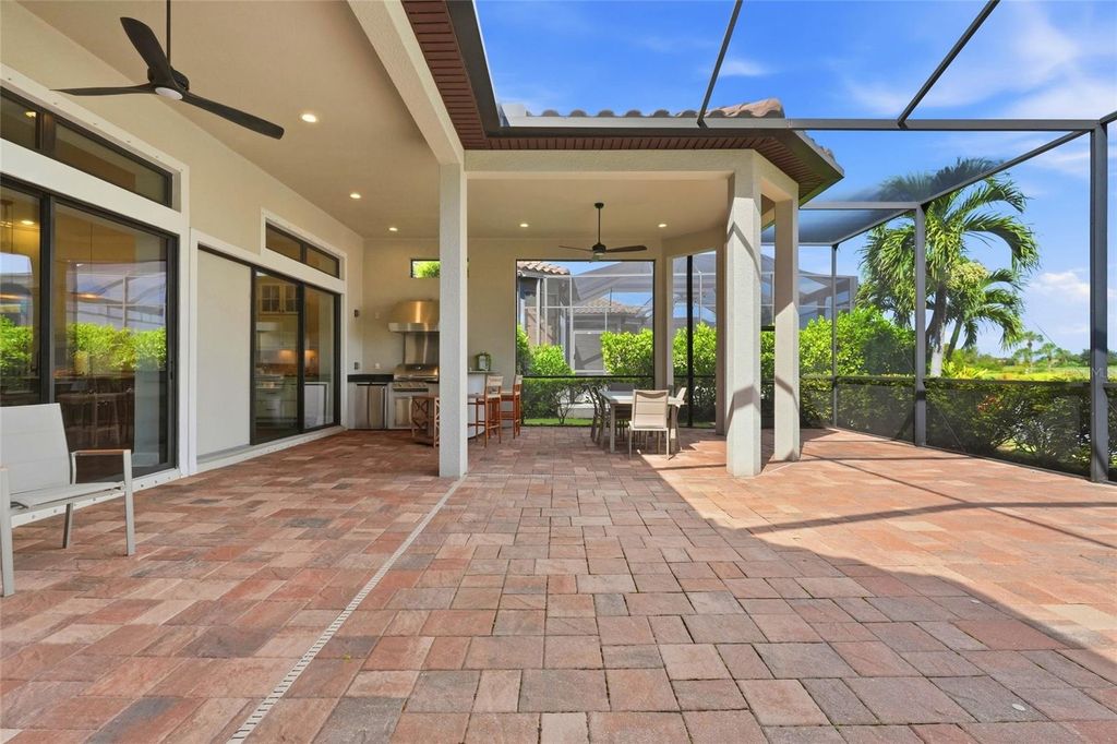 Image 42 of property listing at 13309 MALACHITE DRIVE, Bradenton, FL 34211