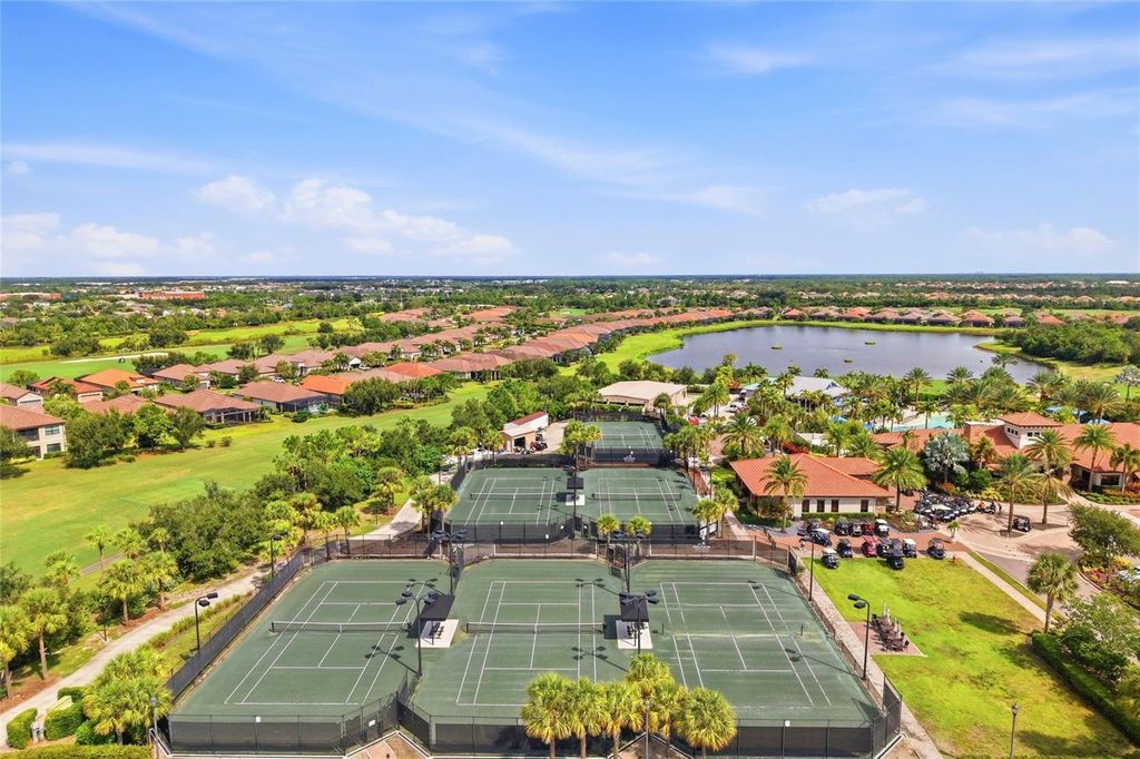 Image 53 of property listing at 13309 MALACHITE DRIVE, Bradenton, FL 34211