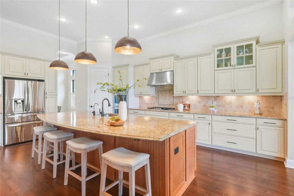 Image 7 of property listing at 13309 MALACHITE DRIVE, Bradenton, FL 34211