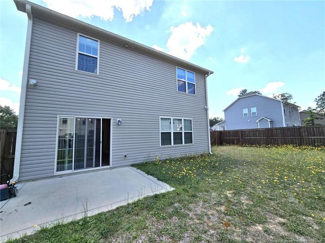 1735 Cherry Point Drive, Fayetteville, NC 28306