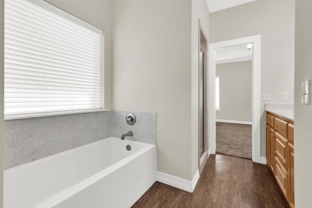 105 Ashlyn Court, Whitesboro, TX 76273