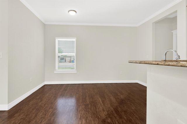 105 Ashlyn Court, Whitesboro, TX 76273