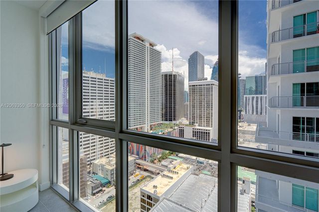 227 NE 2nd Street 2500, Miami, FL 33132