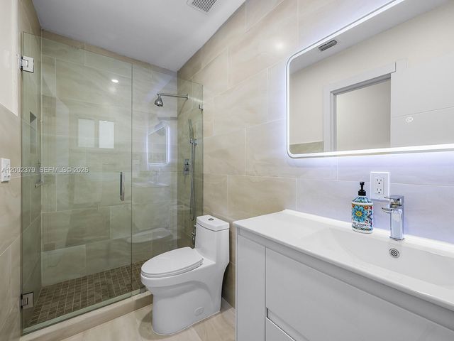 7495 SW 73rd Ter, Miami, FL 33143