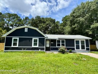 510 Redwood Place, Jacksonville, NC 28540