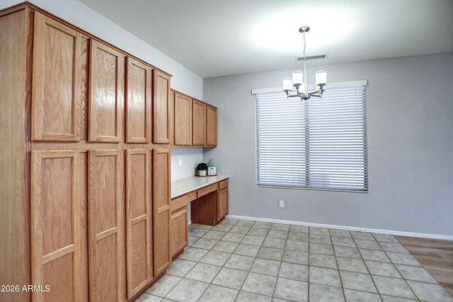 3802 W FALLEN LEAF Lane, Glendale, AZ 85310