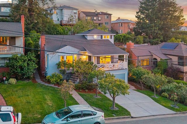1841 Carter St, Oakland, CA 94602