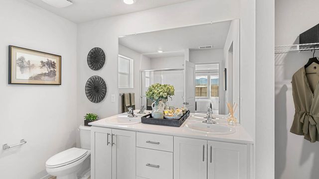 2593 Steadman Avenue, Medford, OR 97501