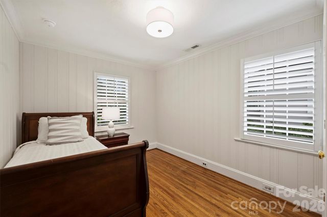 2220 Colony Road, Charlotte, NC 28209