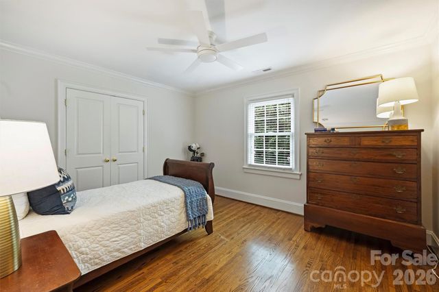 2220 Colony Road, Charlotte, NC 28209