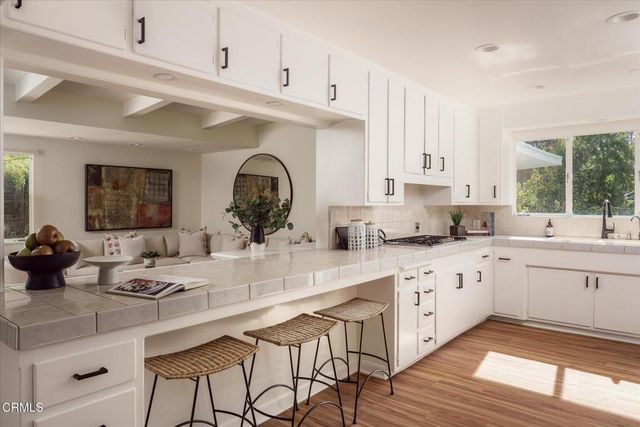1630 Torcida Drive, La Canada Flintridge, CA 91011