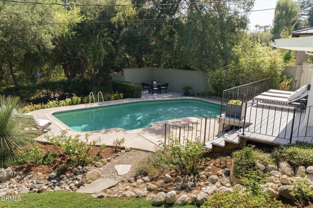 1630 Torcida Drive, La Canada Flintridge, CA 91011