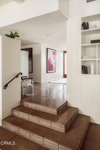 1630 Torcida Drive, La Canada Flintridge, CA 91011