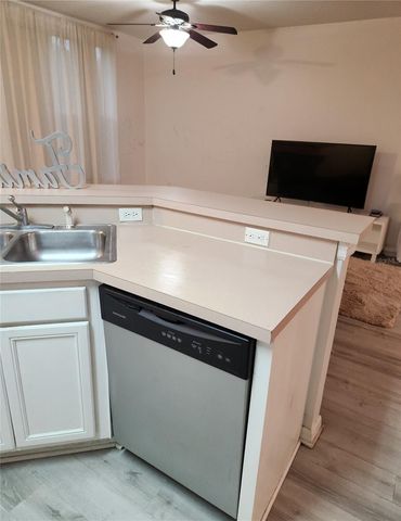 9611 CARLSDALE DRIVE, Riverview, FL 33578
