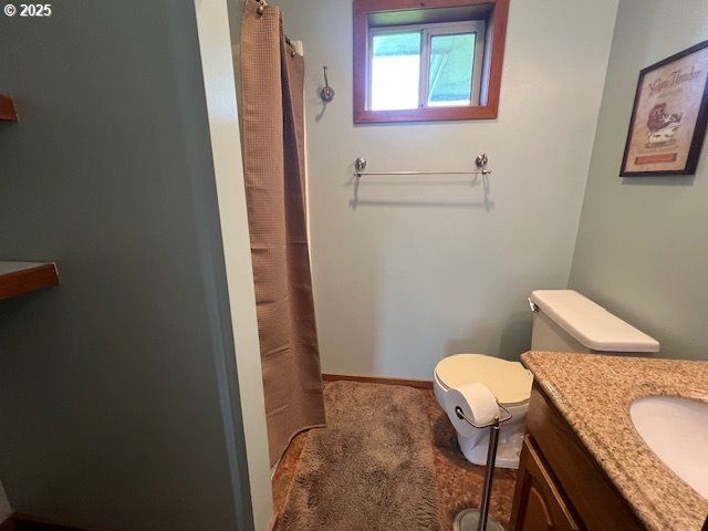 1627 MAPLE St, Myrtle Point, OR 97458