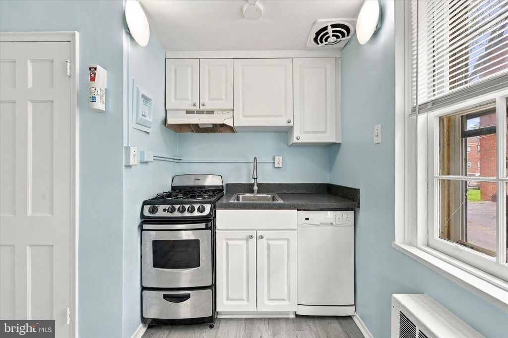 723 MELON TER #A, PHILADELPHIA, PA 19123 — photo 5