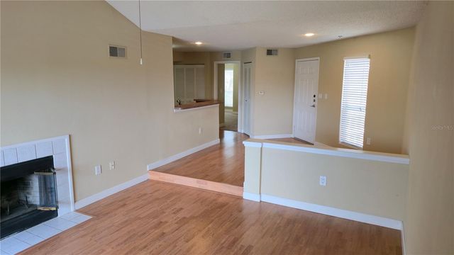 115 112TH AVENUE NE 810, St Petersburg, FL 33716