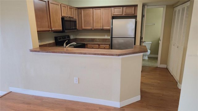 115 112TH AVENUE NE 810, St Petersburg, FL 33716
