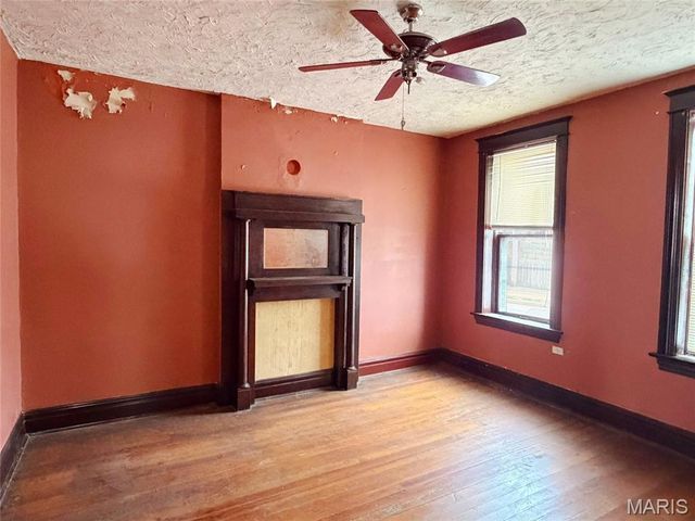 1211 Victor Street, St Louis, MO 63104