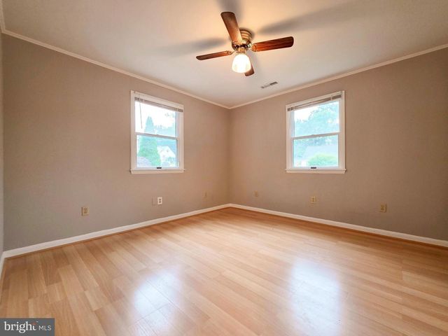 2419 FAIRHAVEN AVE, Alexandria, VA 22303