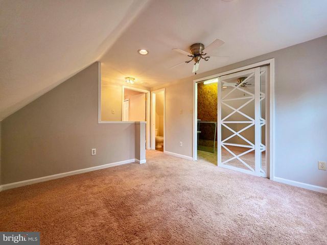 2419 FAIRHAVEN AVE, Alexandria, VA 22303