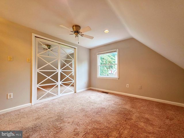 2419 FAIRHAVEN AVE, Alexandria, VA 22303