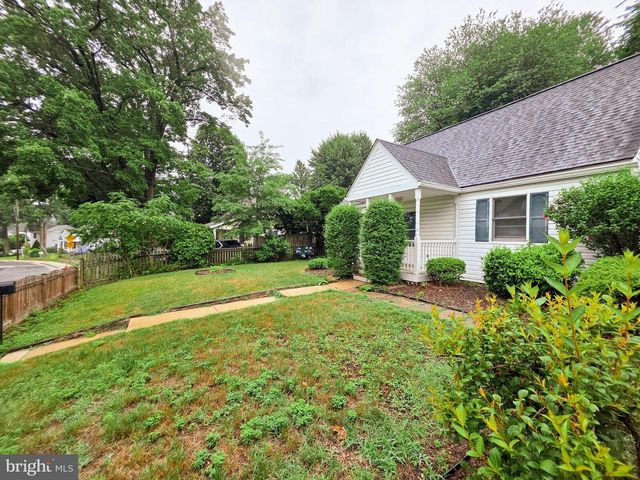 2419 FAIRHAVEN AVE, Alexandria, VA 22303